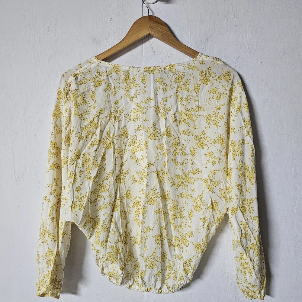 INDAH Dawn sz Small Yellow floral Print Top Button Down Rayon Long Sleeve Shirt - Picture 7 of 10